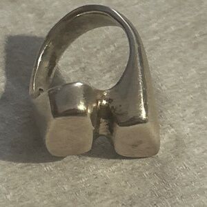 All silver knuckle ring